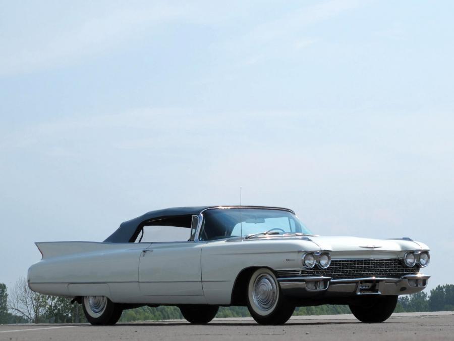  Cadillac Series 62 Convertible (6267F) 1960 года  (фото 5 из 23)